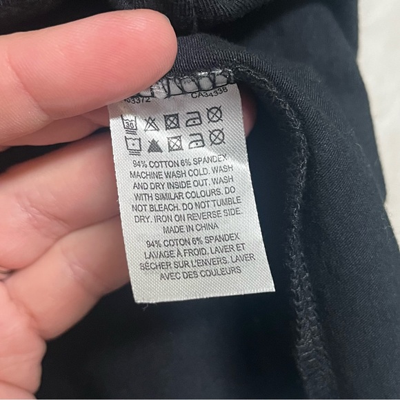 French Connection Blouse Crochet Lace Black Puff Sleeve Top Cotton Spandex NWT - Picture 7 of 7